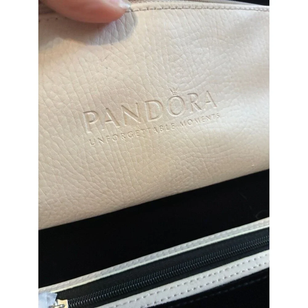 Pandora velvet lined